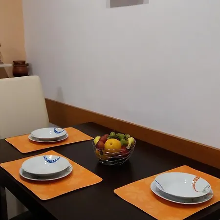 University Studio Appartement Boekarest